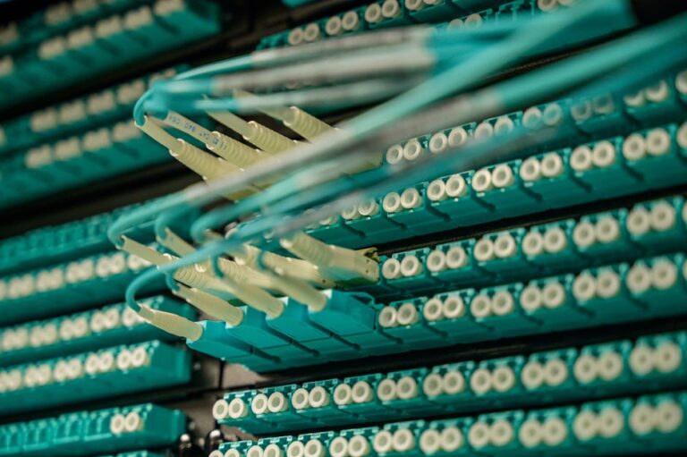 Webサイト運用保守・サーバー管理のイメージ写真
